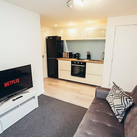 Snug 1Br Apt, Self Check In, Parking, By Derbnb Hilton  Exterior foto