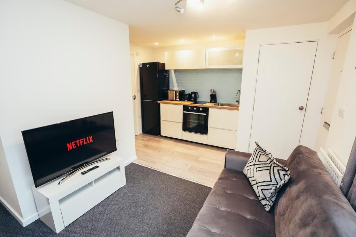 Snug 1Br Apt, Self Check In, Parking, By Derbnb Hilton  Exterior foto