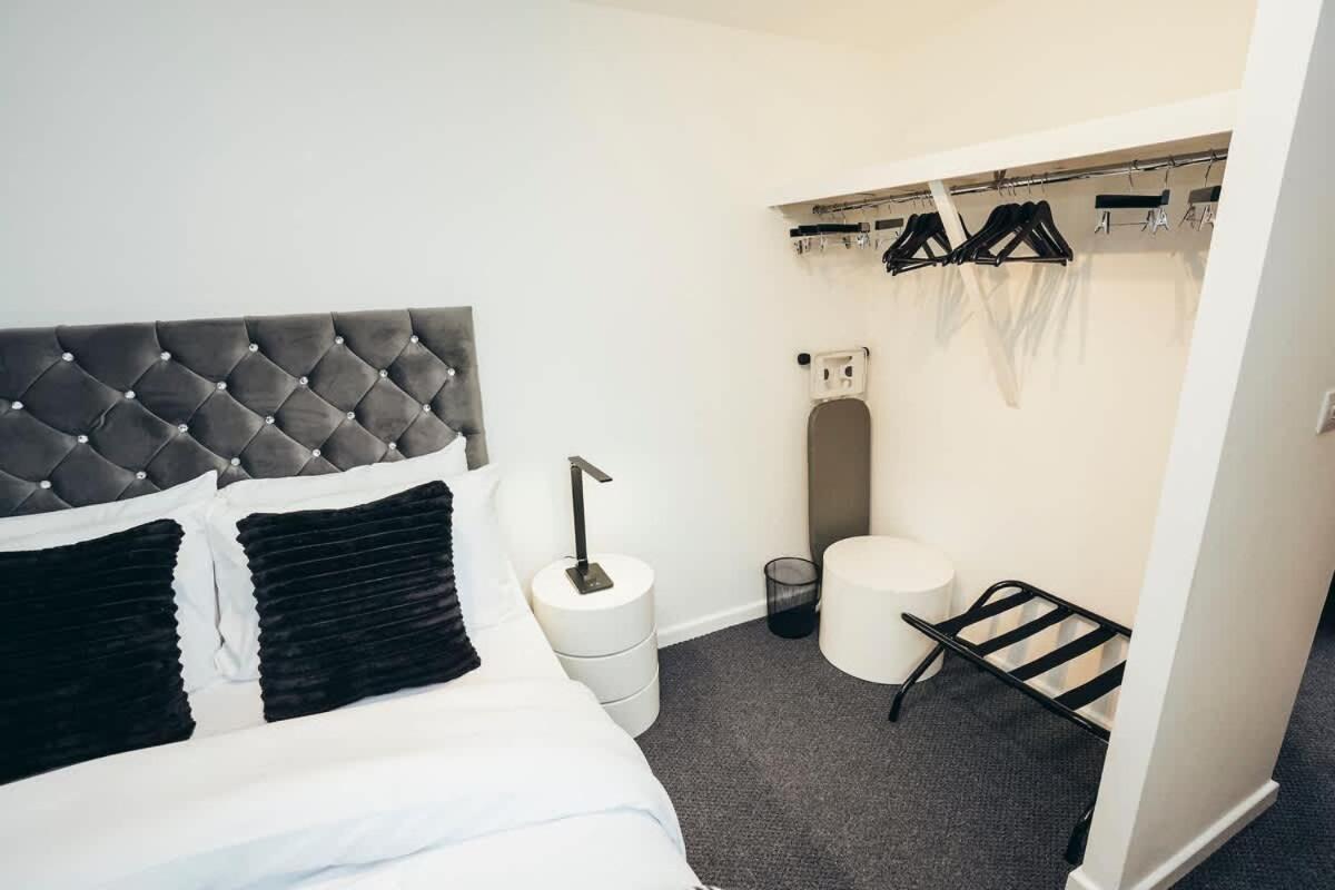 Snug 1Br Apt, Self Check In, Parking, By Derbnb Hilton  Exterior foto